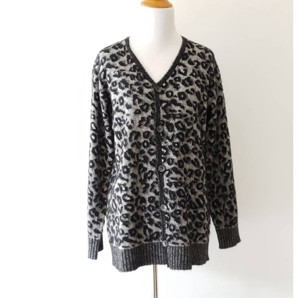 🔥 LA VIE REBECCA TAYLOR Jacquard Leopard
Print Cardigan SIZE MEDIUM - Picture 7 of 12